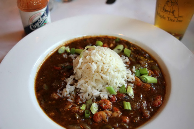 ù(Maple Tree Inn)(Blue Island)/br/p  һ1890Сƹ(ǵ¾ư)1950ϵϷ͹ݽС˯պ˾ʳںϵһܵһ°ɫСϺ(crawfish etouffee)ʲ(jambalaya)ҲԳ͹ϰCharlie OrrԴ׶ʣѬ㳦Ŵ͹ըԾơٺòˡ