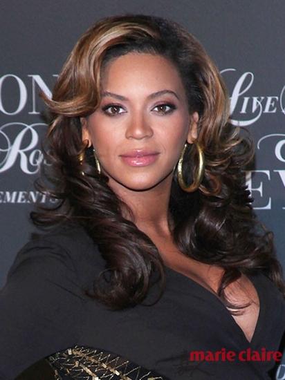 BEYONCEϿ