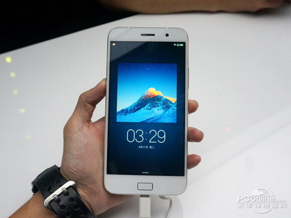 华为麦芒4/中兴威武3 每周手机评测汇总