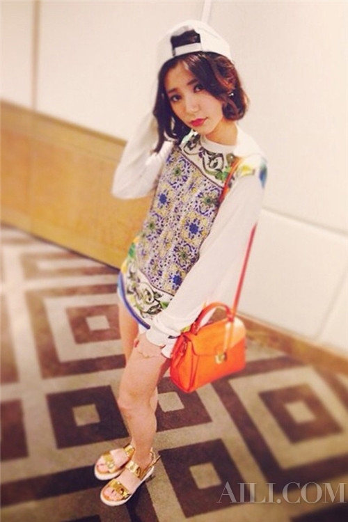 ������ײ����MCM���˰��� ���ǳ�ģ�����ű�