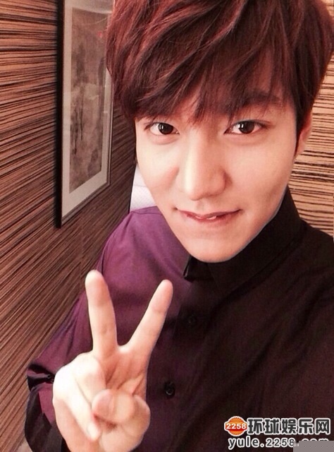 ��Ů�˰������������ǳ��Ͼ�˽�������ؾ�(ͼ)