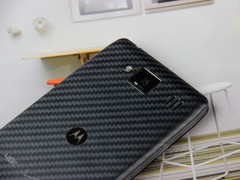 经典的延续 摩托罗拉RAZR MAXX HD再降