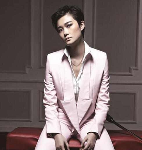 ��������ô�죡Ů��Boy��˧һ����񼾸ͯ����װ�������Ψ