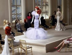最耀眼的芭比：芭比娃娃展将亮相巴黎时装周