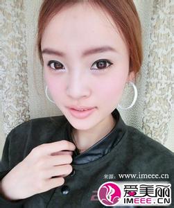 真人示范韩国明星化妆 教程 图解