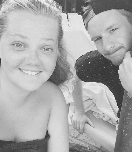 �򸾶����±�ج��