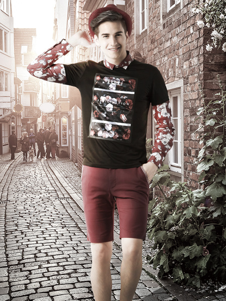 ���ܺ�ɫ��T 