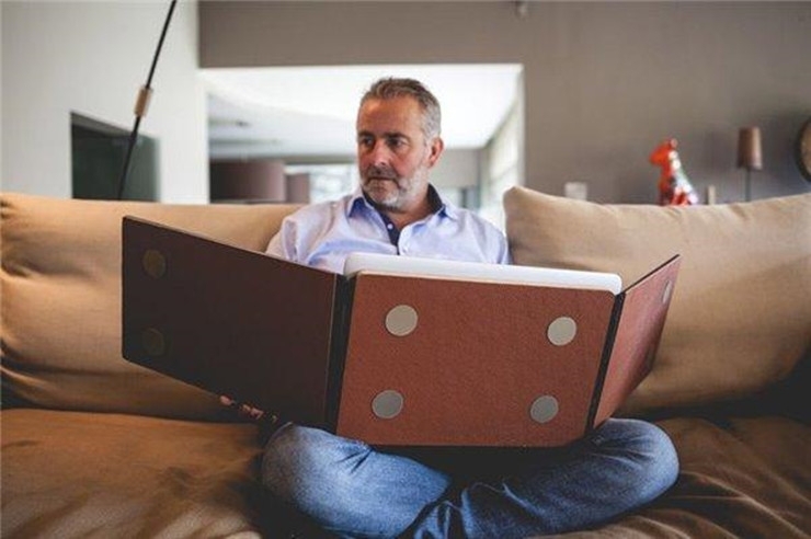 ÿ�ղ�Ʒ������С���ֻ�4C�ѱ��ǵ�һ˿����