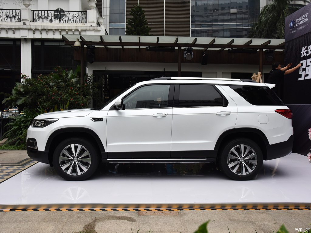 2017年长安新车CS95将上市 售价15万到20万元