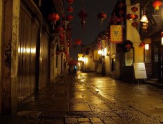 ��ɳ�Լ����ܱ߾����Ƽ�